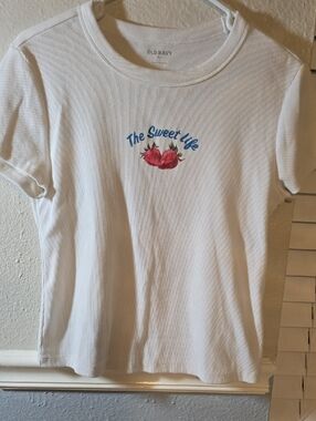 Old Navy White Short-Sleeve Tee with Strawberry Script